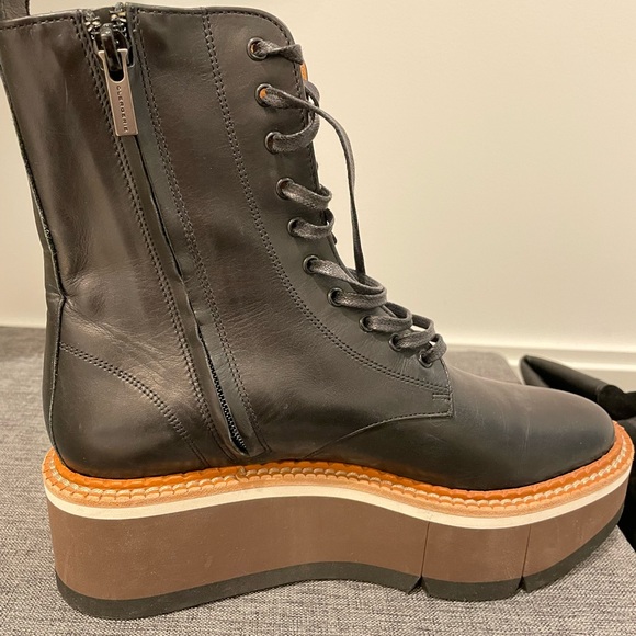 Women’s Clergerie lace up platform boots - Picture 3 of 5